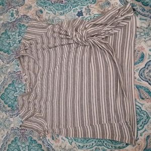 Stripped gray and white shirt